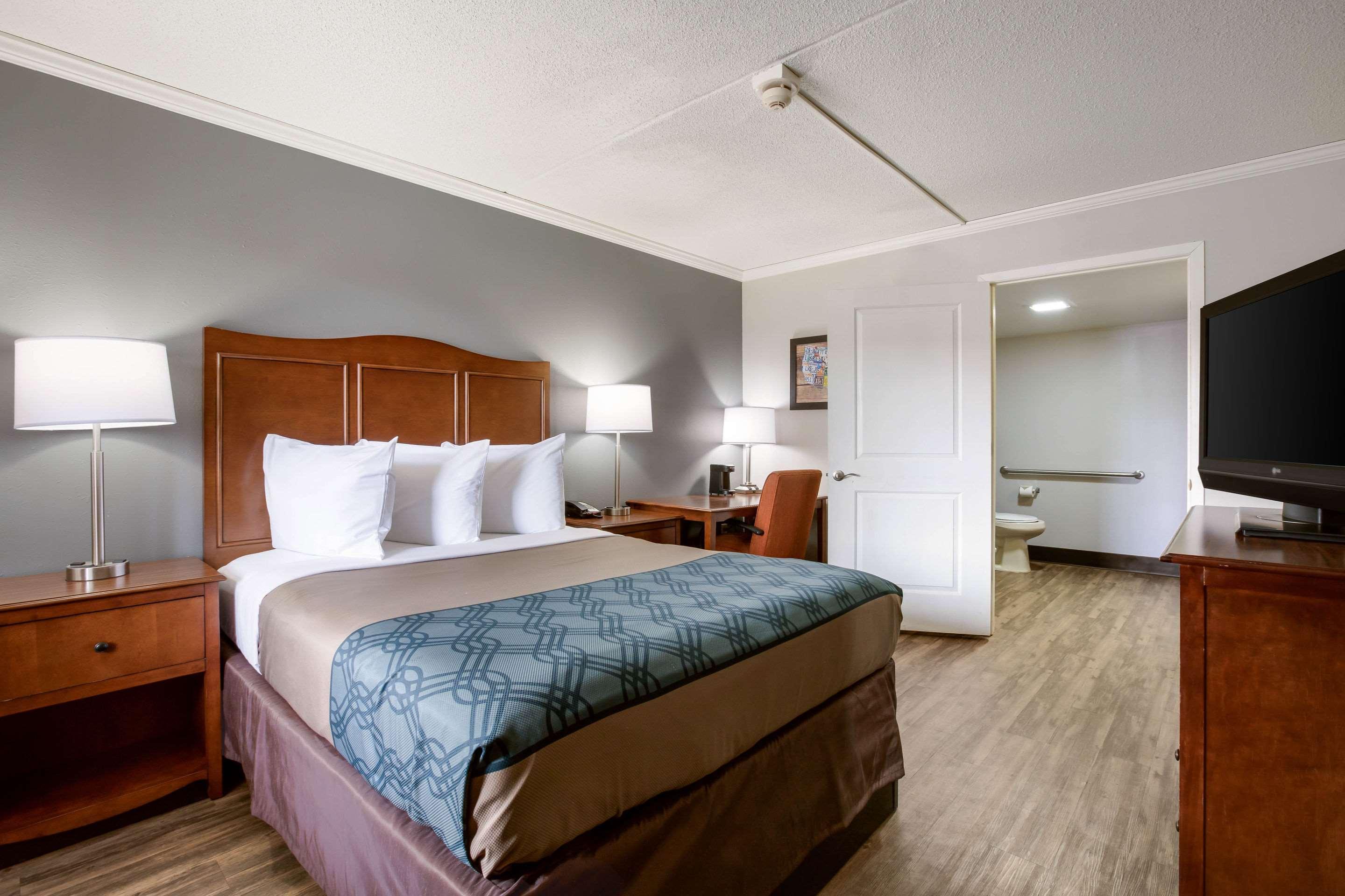 Travelodge By Wyndham Canton-Livonia Area, Mi Extérieur photo