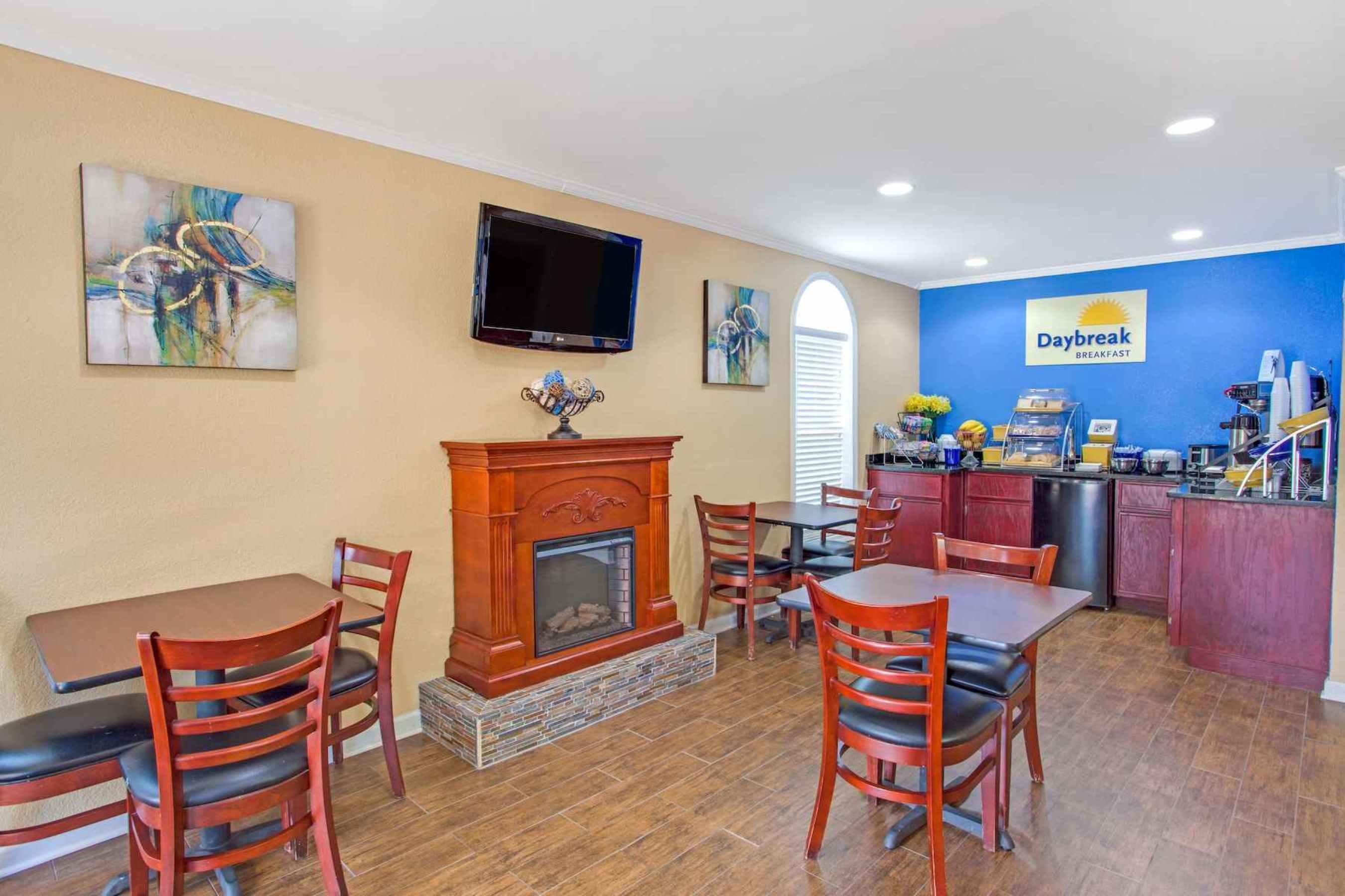 Travelodge By Wyndham Canton-Livonia Area, Mi Extérieur photo