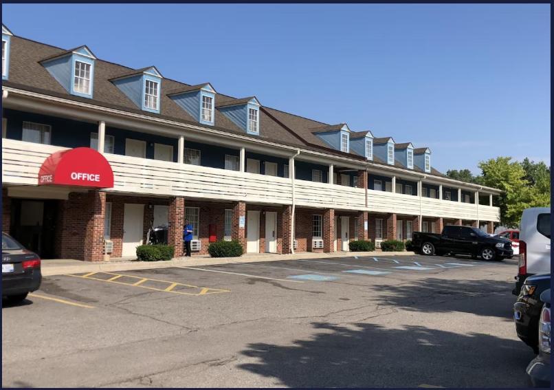 Travelodge By Wyndham Canton-Livonia Area, Mi Extérieur photo