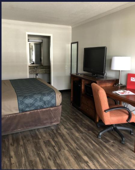 Travelodge By Wyndham Canton-Livonia Area, Mi Extérieur photo